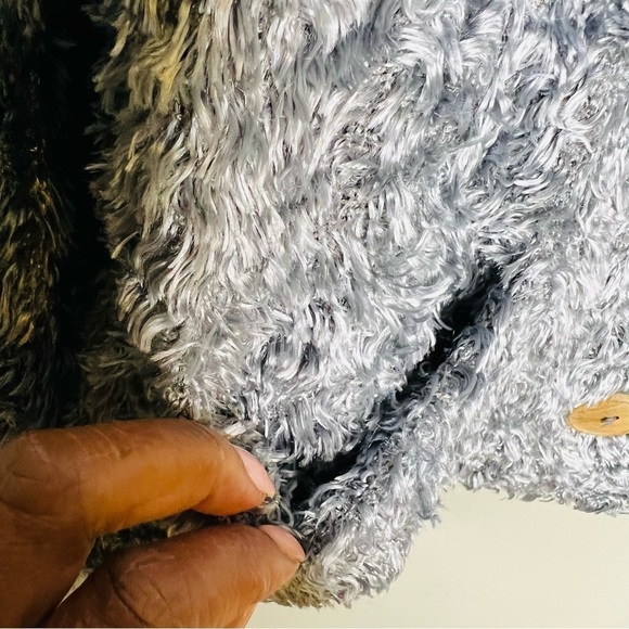 Pebble Beach Vintage Plush Cardigan - Picture 3 of 6